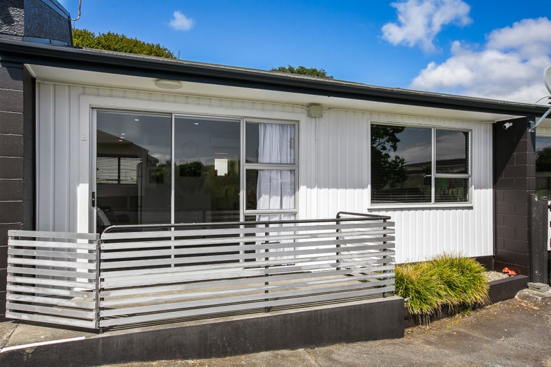 76B Eliot Street, New Plymouth - Carousel 1