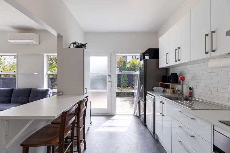 10A Sydney Street, Palmerston North, Palmerston North - Carousel 2