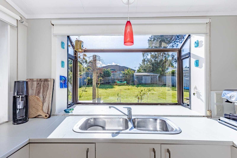 125 Mount View Road, Bastia Hill, Whanganui - Carousel 1
