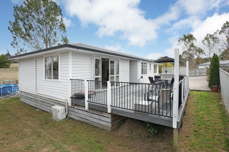 12 Poplar GR, Feilding, FEILDING - Carousel 1