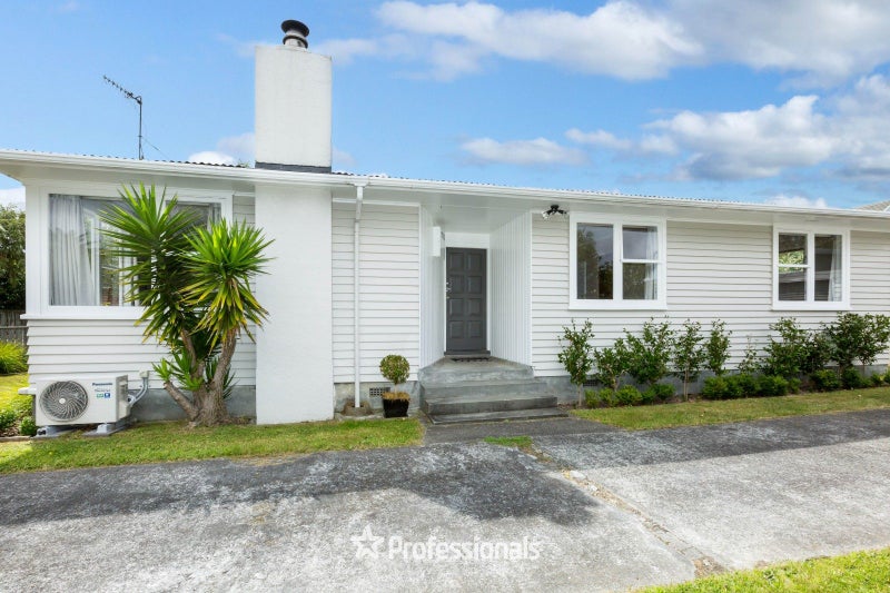16 Ruru Crescent, Heretaunga, Upper Hutt - Carousel 2