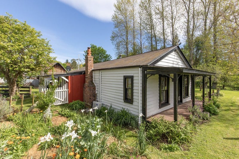 48 Phillips Street, Tikokino, Waipawa - Carousel 1