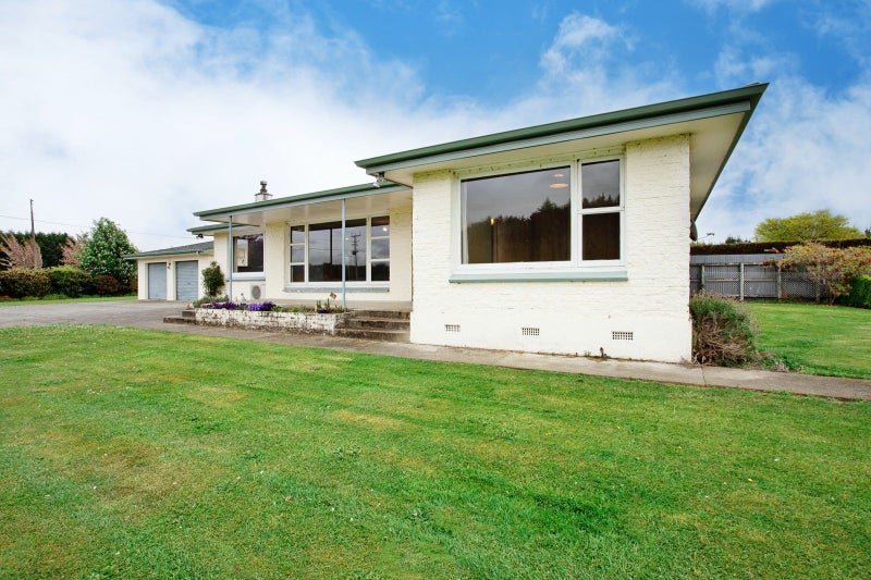 260 West Plains Road, West Plains - Carousel 1