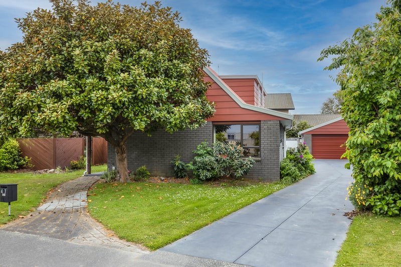 47 Lancewood Drive, Halswell, Christchurch - Carousel 1