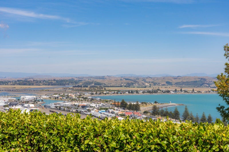 135 Thompson Road, Bluff Hill, Napier - Carousel 32