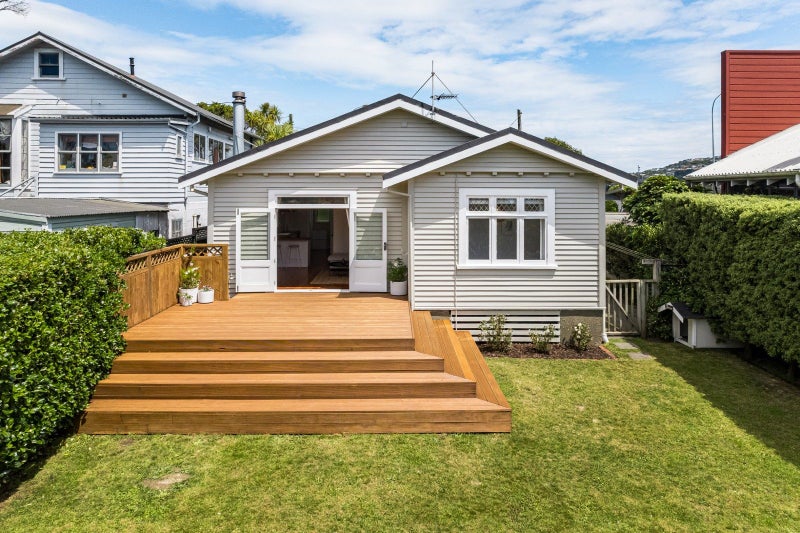 15 Helston Road, Johnsonville, Wellington - Carousel 1