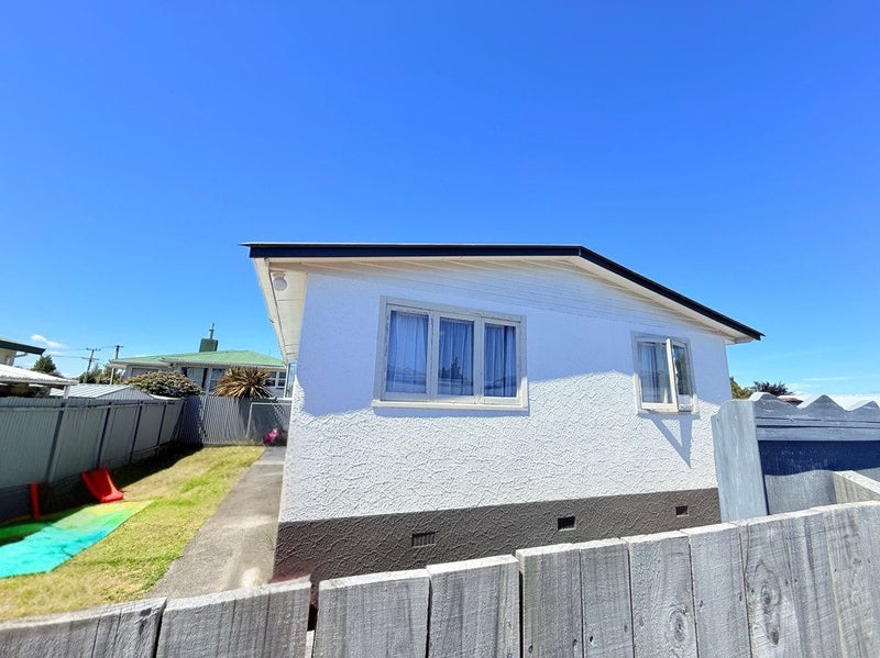 2/40 Pihanga Street, Taupo - Carousel 21