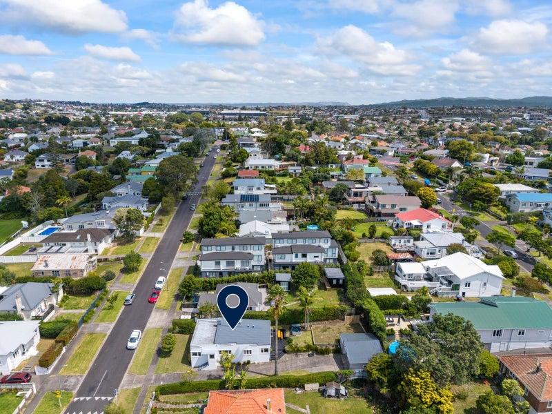 17 Huntingtree Avenue, Sandringham, Auckland - Carousel 18