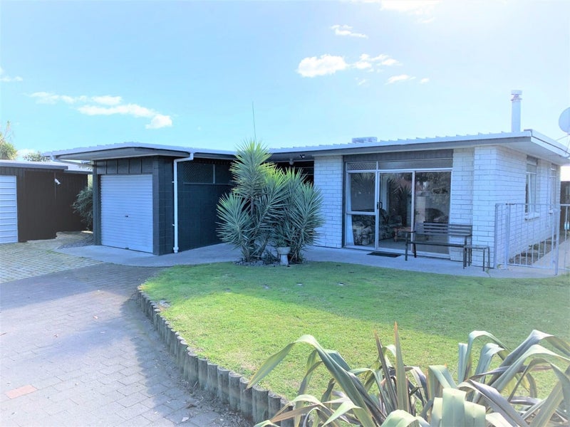 14 Landing Road, Whakatane, Whakatane - Carousel 1