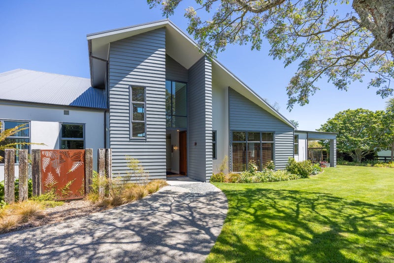 1877 River Road, Flagstaff, Hamilton, Waikato - Carousel 36