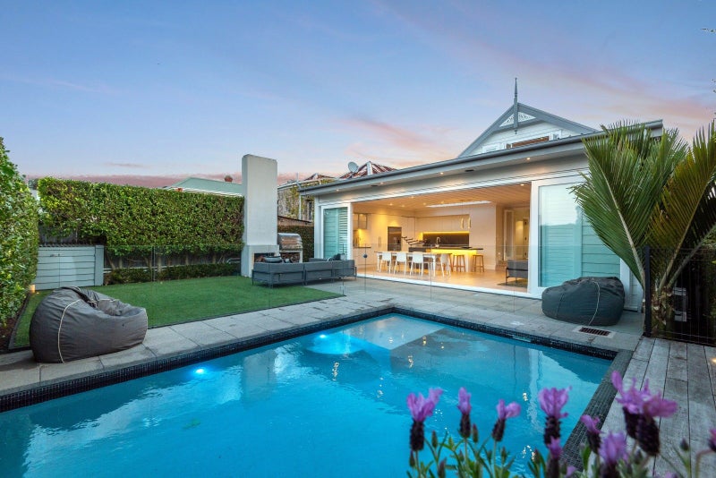 29 Harcourt Street, Grey Lynn, Auckland - Carousel 2