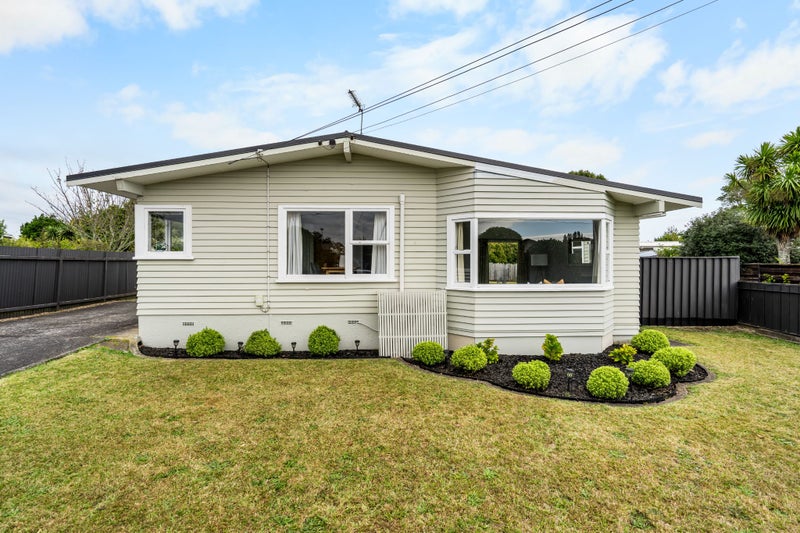 41 Fitzroy Avenue, Fitzroy, Hamilton - Carousel 2