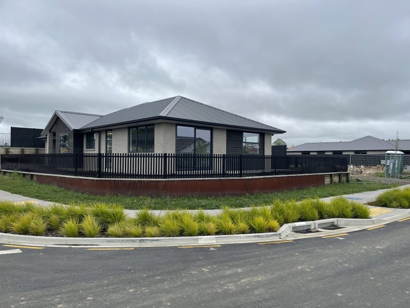 2 Riapeti Rise, OMOKOROA - Carousel 2