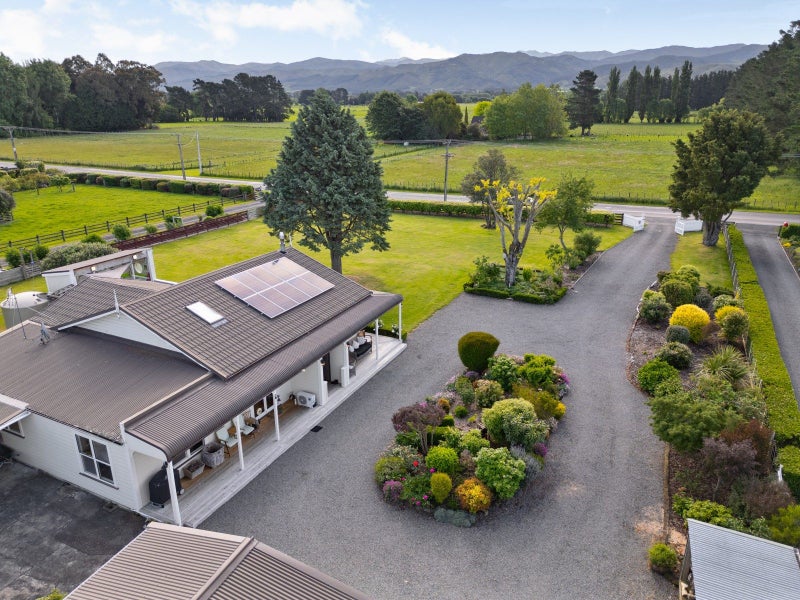 83 Lincoln Road, Carterton, Carterton - Carousel 2