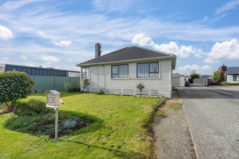33 Perth Street, Windsor, Invercargill - Carousel 1