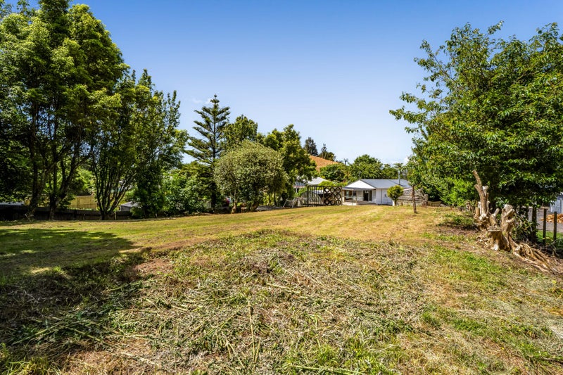 1628 Mountain Road, Inglewood, Inglewood - Carousel 21