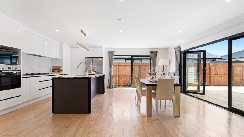 24 Opouatu AVE, Glenbrook, Glenbrook - Carousel 1