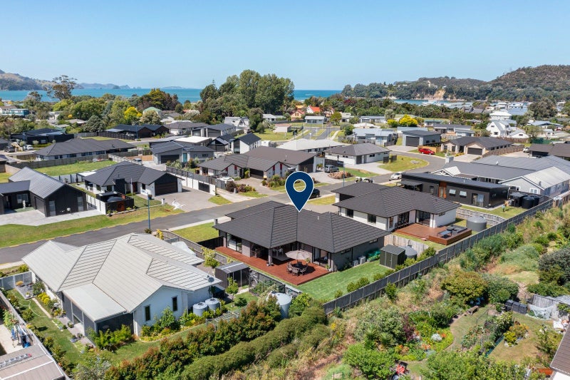 19 Palm Drive, Whitianga, Whitianga - Carousel 1