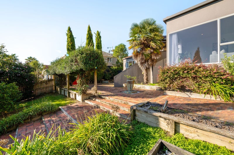 10 Strata View, Western Heights, Hamilton - Carousel 2