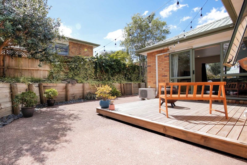 Property Valuation for 101B Royal Road, Massey, Auckland Trade Me