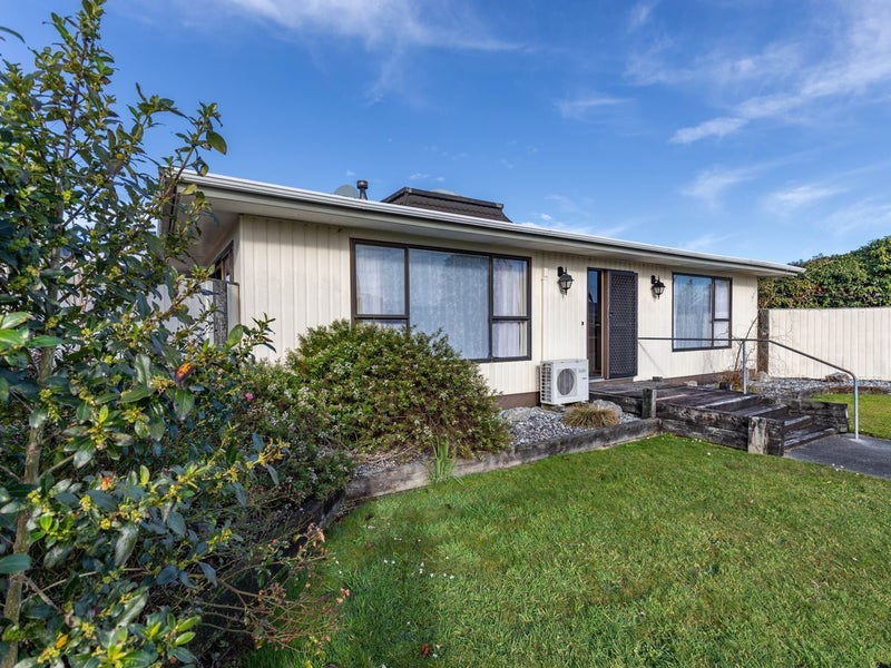 168 Rolleston Street, Hokitika - Carousel 1