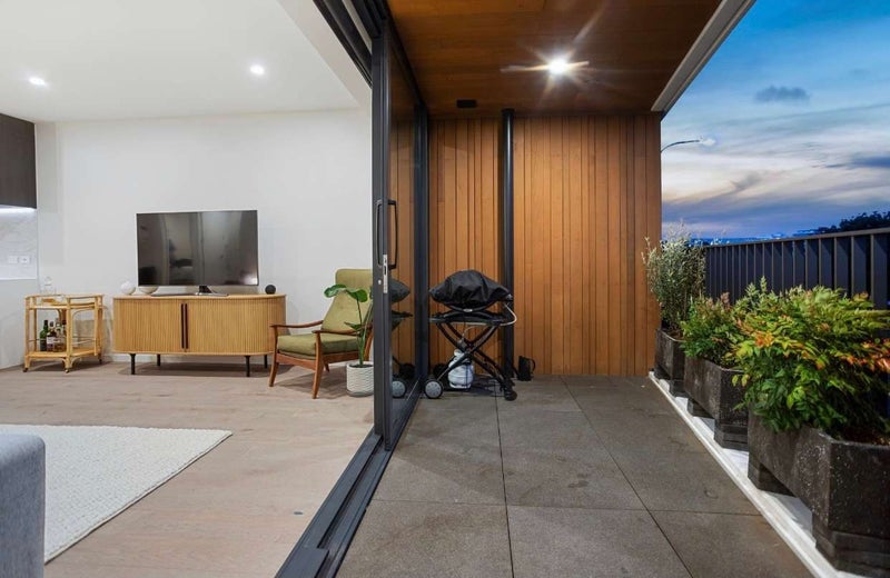 104/8 Central Road, Kingsland, Auckland - Carousel 2