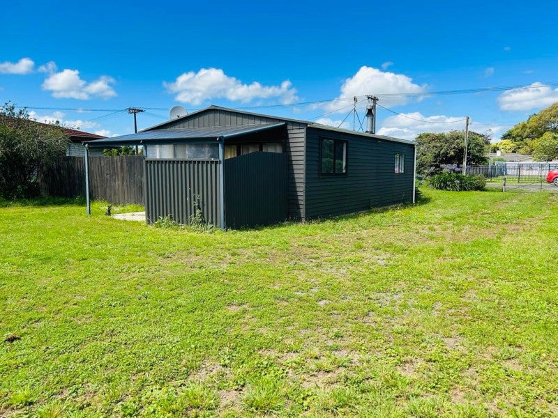 5 Meta Street, Takapau - Carousel 1