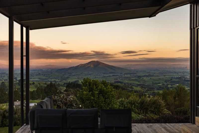 8 Tiwarawara Lane, Puketotara, Te Awamutu - Carousel 2