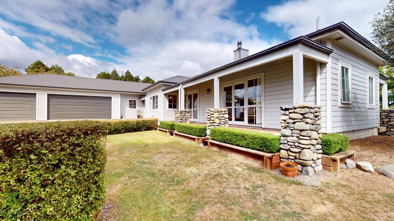 22 Kebbell Terrace, Ohau - Carousel 2