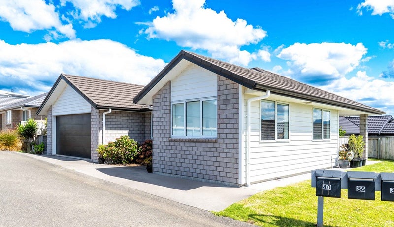 32 Richardson Road, Omokoroa - Carousel 1