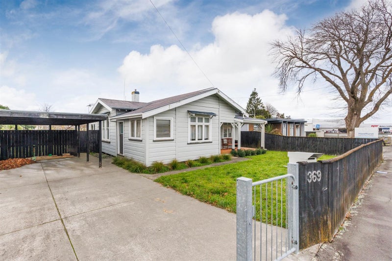 369 Wellington Road, Marton - Carousel 1