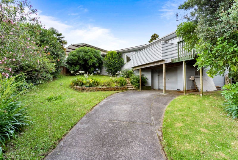 20 Redwood Drive, Massey, Auckland - Carousel 23