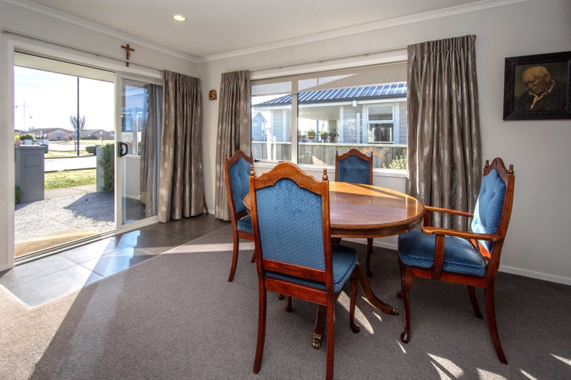 69 Pegasus Boulevard, Pegasus, Pegasus - Carousel 15