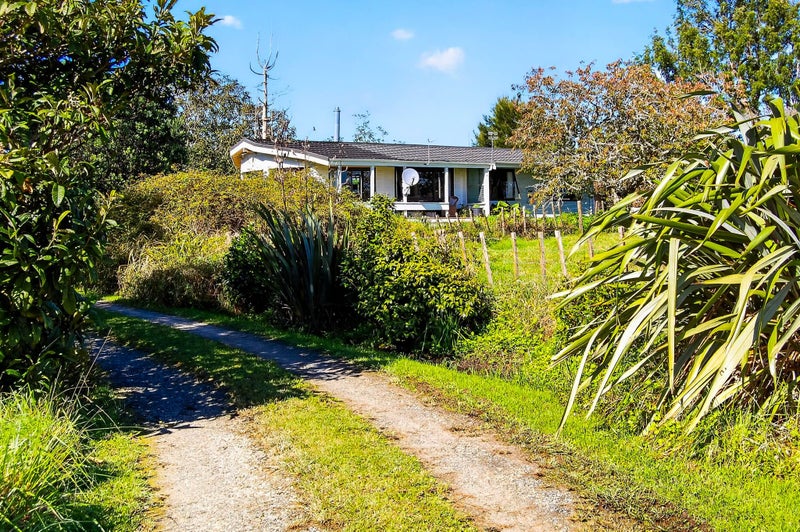 288 Valley Road, Kaiwaka, Kaiwaka - Carousel 2