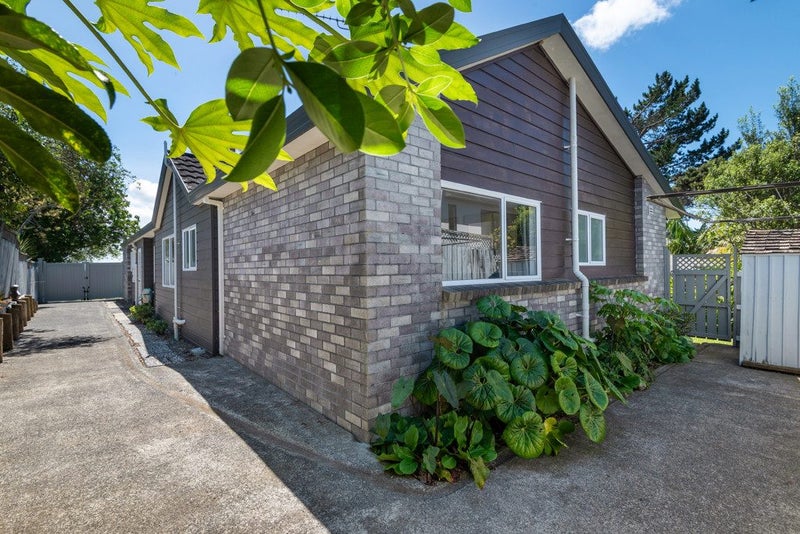 1/39 Radiata Lane, Chatswood, Auckland - Carousel 2