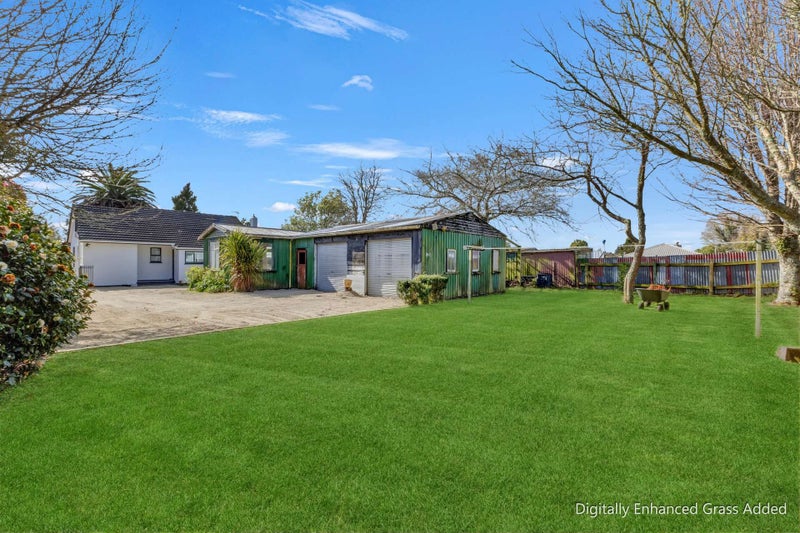 9 Falstaff Street, Stratford - Carousel 33