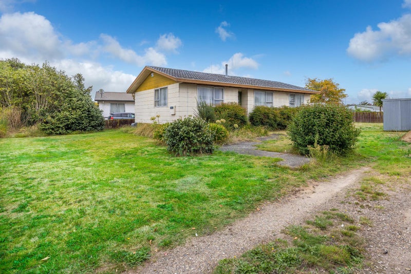 43 Hyde Avenue, Nawton, Hamilton - Carousel 2