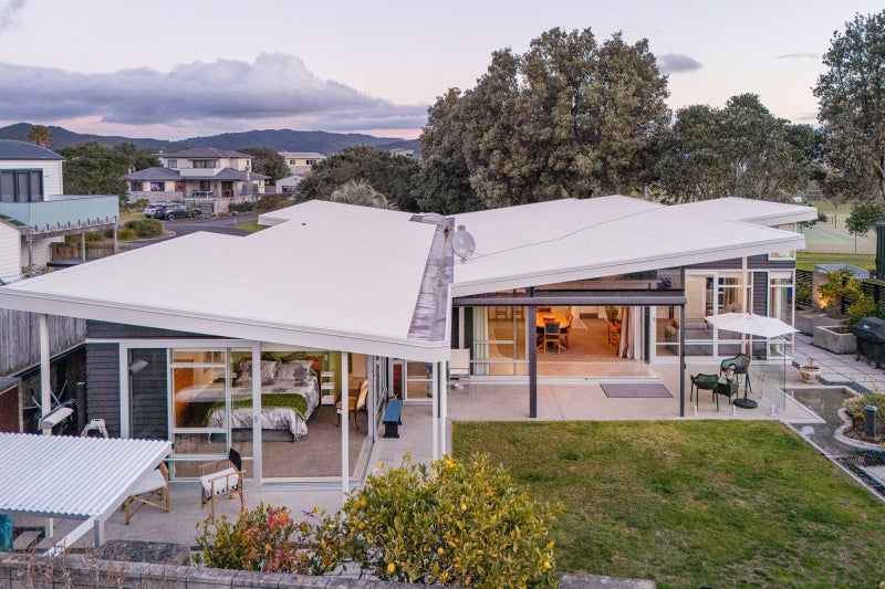 166 Sands Crescent, Matarangi, Whitianga - Carousel 1