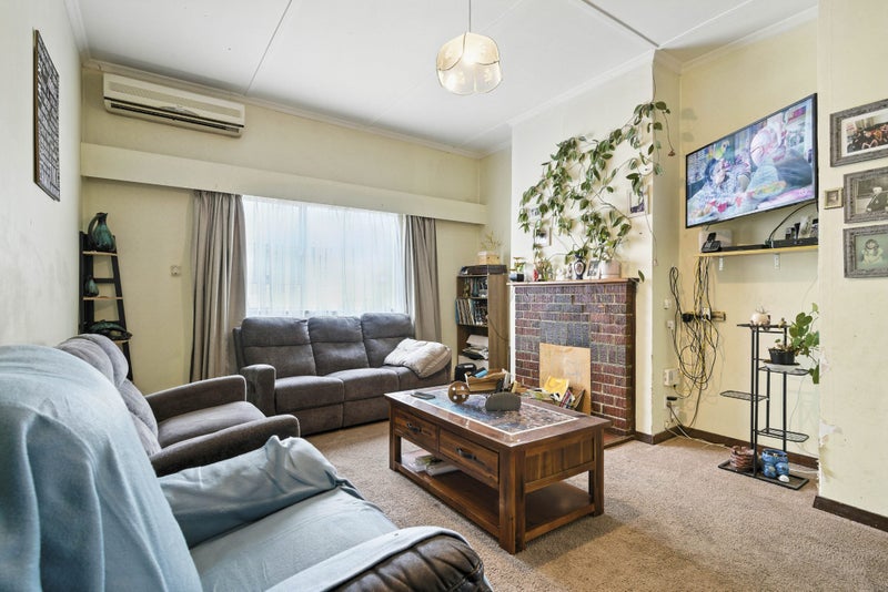 179 Oxford Street, South Dunedin, Dunedin - Carousel 2