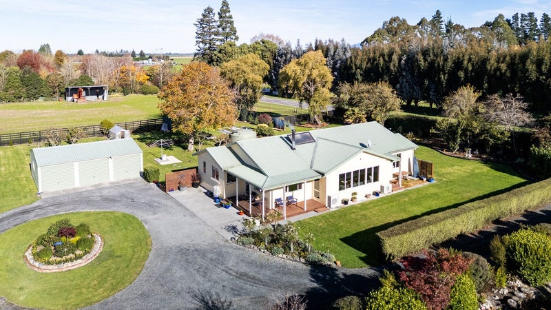 2936 Methven Highway, Methven - Carousel 2