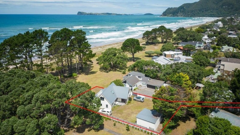 9 Courtney Close, Pauanui - Carousel 1