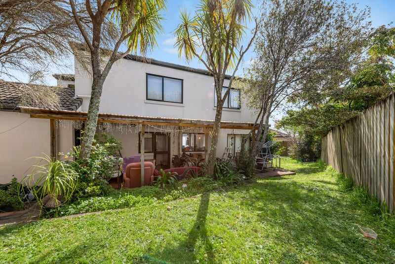 47 Newbliss Crescent, East Tamaki Heights, Auckland - Carousel 2