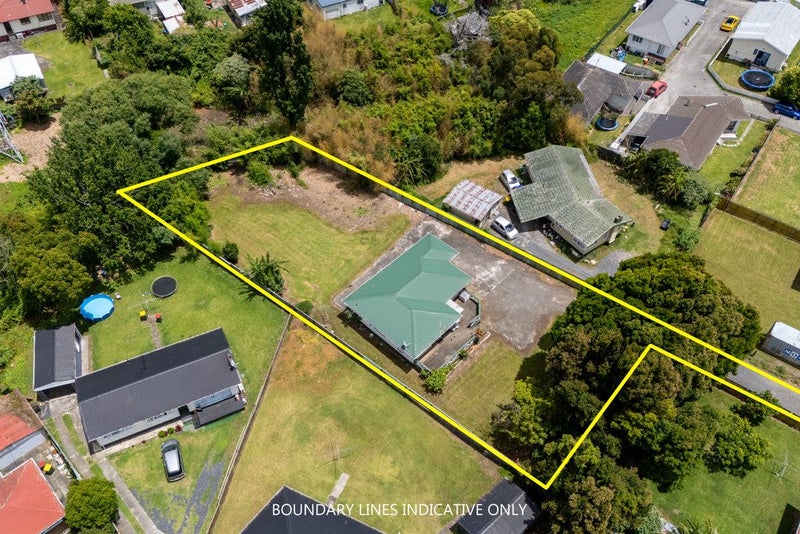 11 Fulton Crescent, Otara, Auckland - Carousel 1