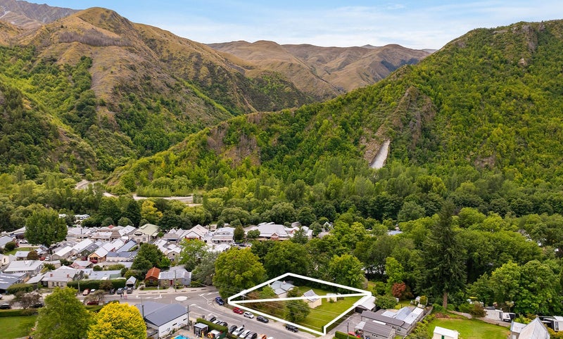 11 Wiltshire Street, Arrowtown, Queenstown-Lakes, Otago - Carousel 1