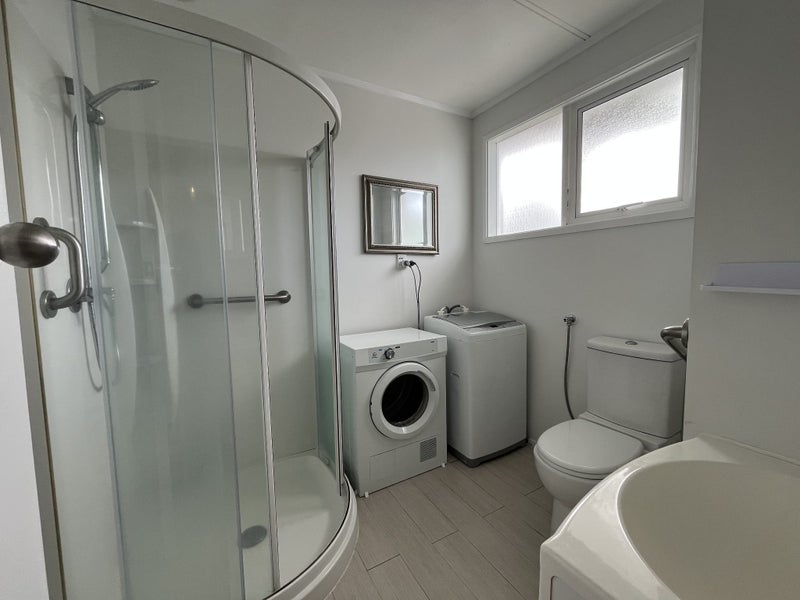 2/25 Margaret Place, Milford, Auckland - Carousel 12