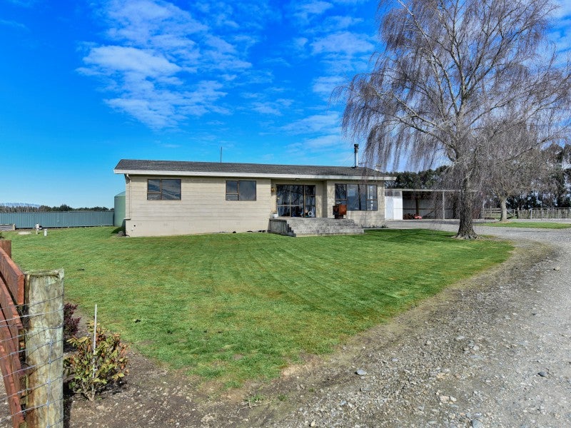 272 Island Edendale Road, Menzies Ferry, Wyndham - Carousel 2