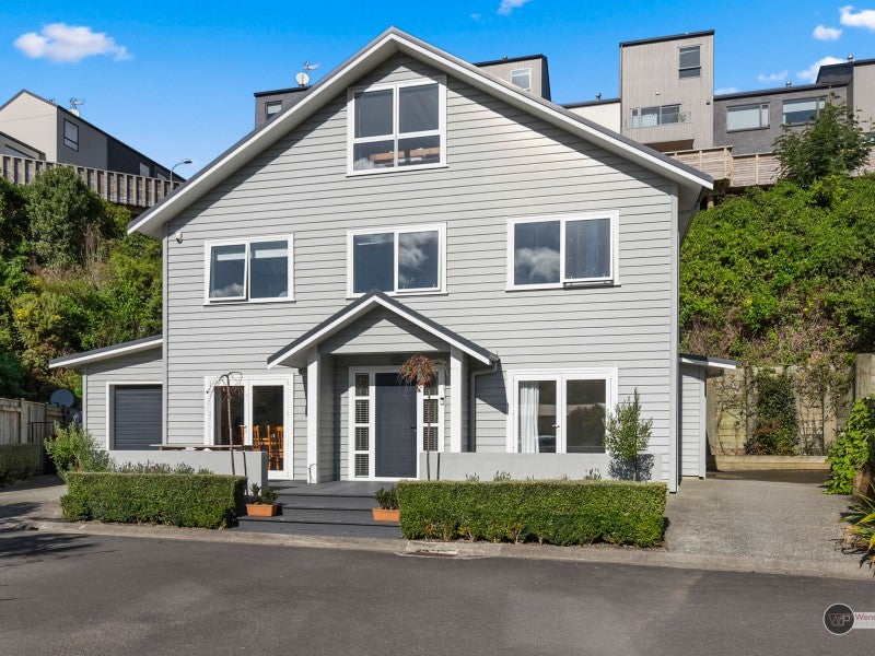 160 Fraser Avenue, Johnsonville, Wellington - Carousel 1