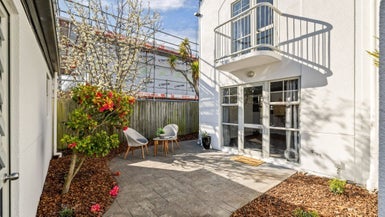 3/30 Melrose Street, Christchurch Central, Christchurch - Carousel 1