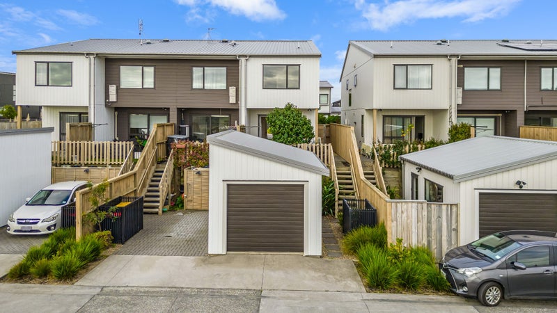 44 Pukewhero Rise, Westgate, Auckland - Carousel 14