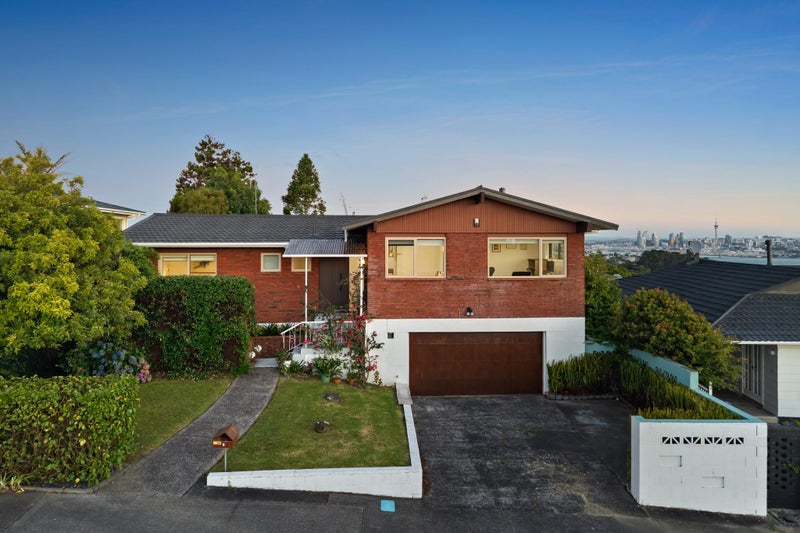 6 Chelsea View Drive, Chatswood, Auckland - Carousel 1